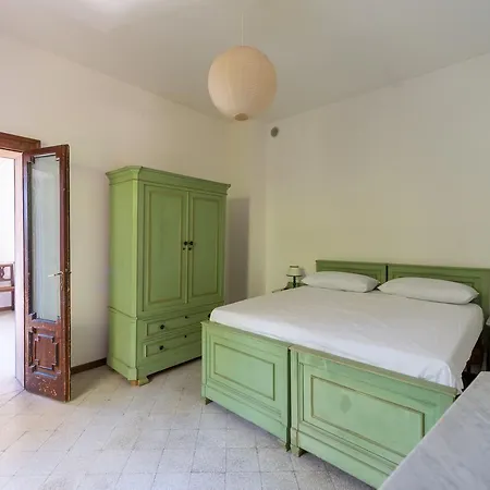 La Rossa Villa